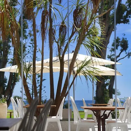 Hotel Restaurant San Lucianu 3*