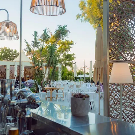 ホテル San Lucianu 4*