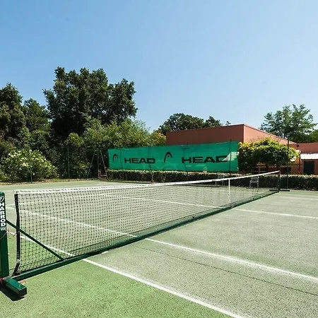 ホテル San Lucianu